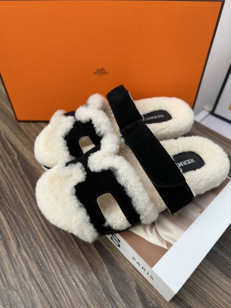 Hermes Slippers